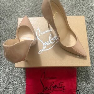 Christian Louboutin Beige Patent Heels